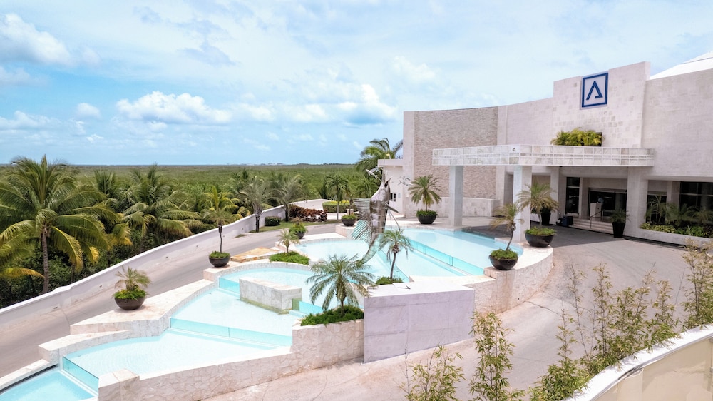 Iberostar Selection Riviera Cancun 43/63