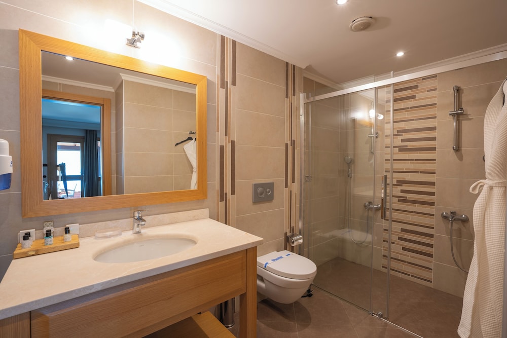Loryma Luxury Boutique Hotel 45/50