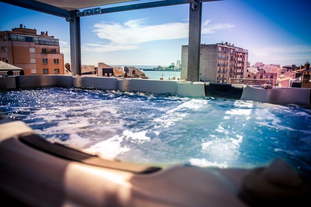 CITOTEL ARC EN CIEL SPA 18/30