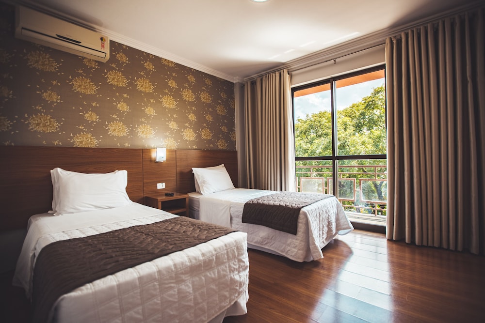 Rafain Centro Hotel 9/65