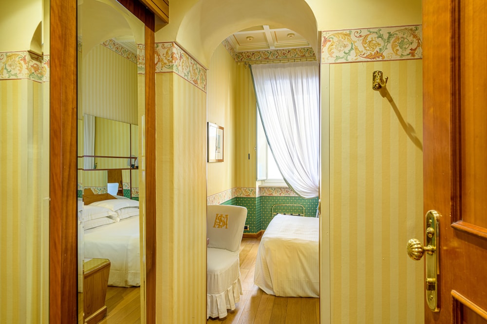 Hotel Sant' Anna 46/50