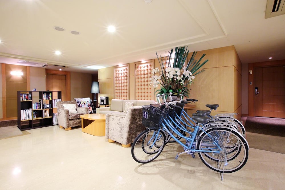 Jin Hua Hotel 4/50