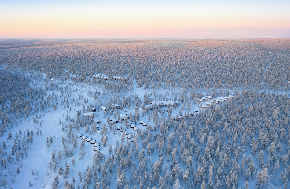 Wilderness Hotel Muotka 61/63