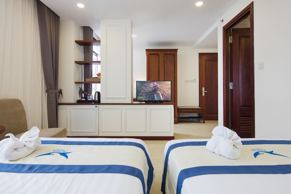 Apus Hotel 34/77