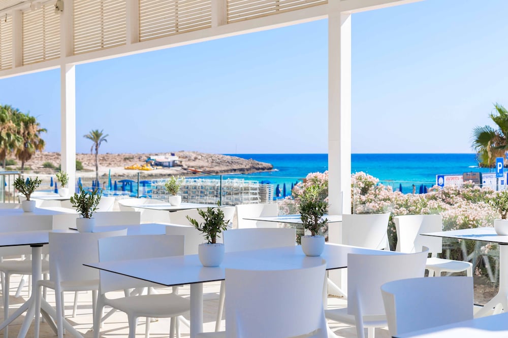 Tasia Maris Beach Hotel - Adults Only 35/49