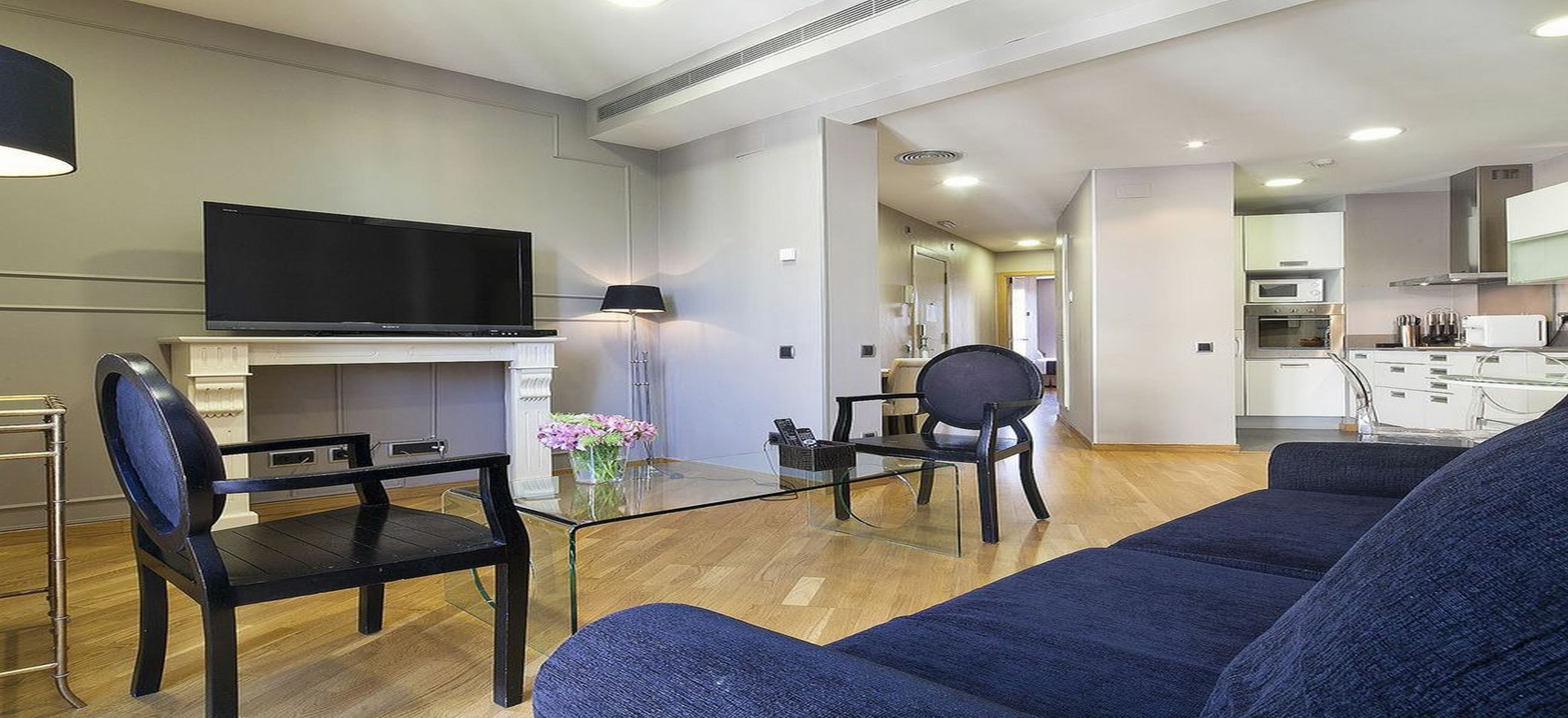 Uma Suites Luxury Midtown 24/29