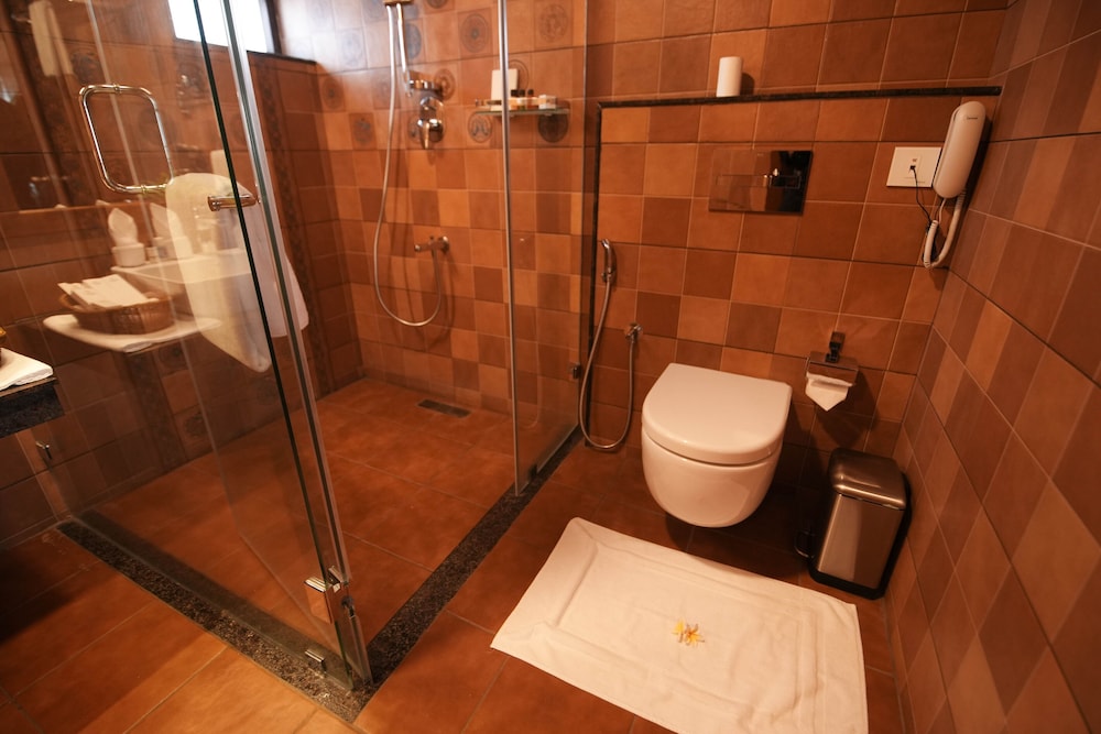 Gokulam Grand Resort and Spa Kumarakom 41/50