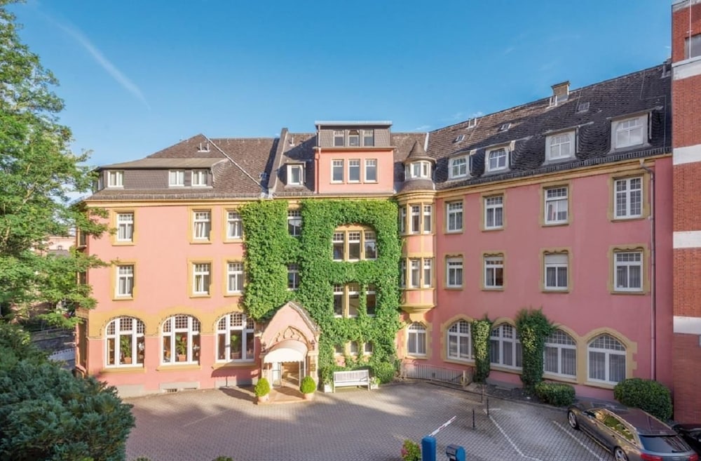Hotel Oranien Wiesbaden 3/66