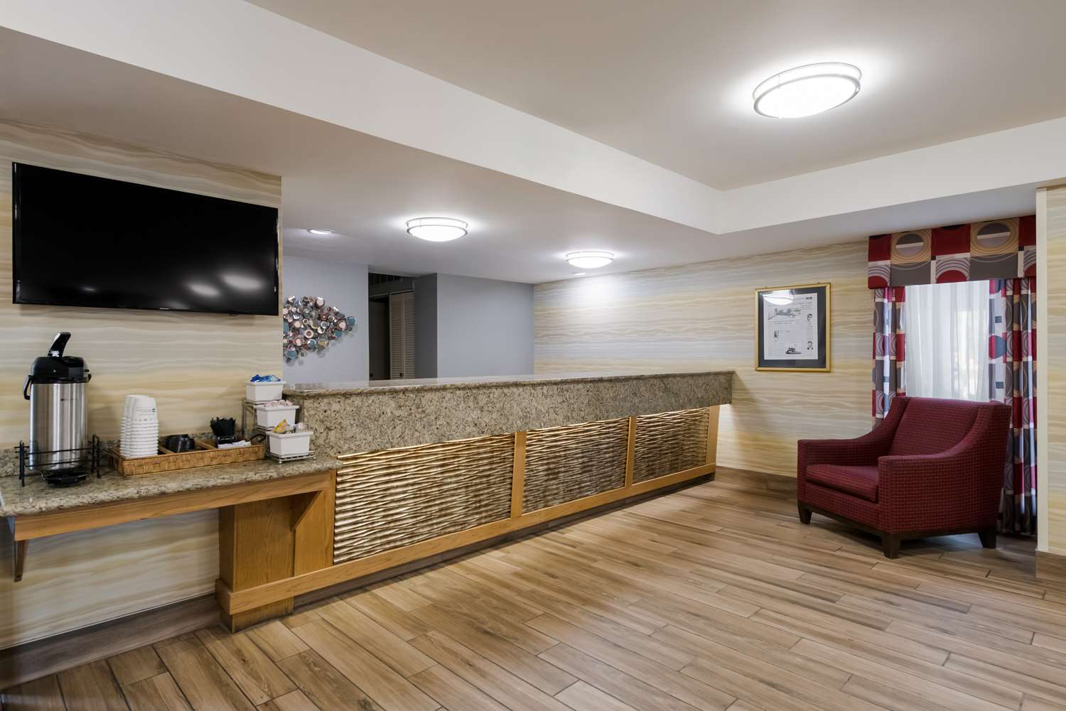 Best Western Holiday Lodge 6/42