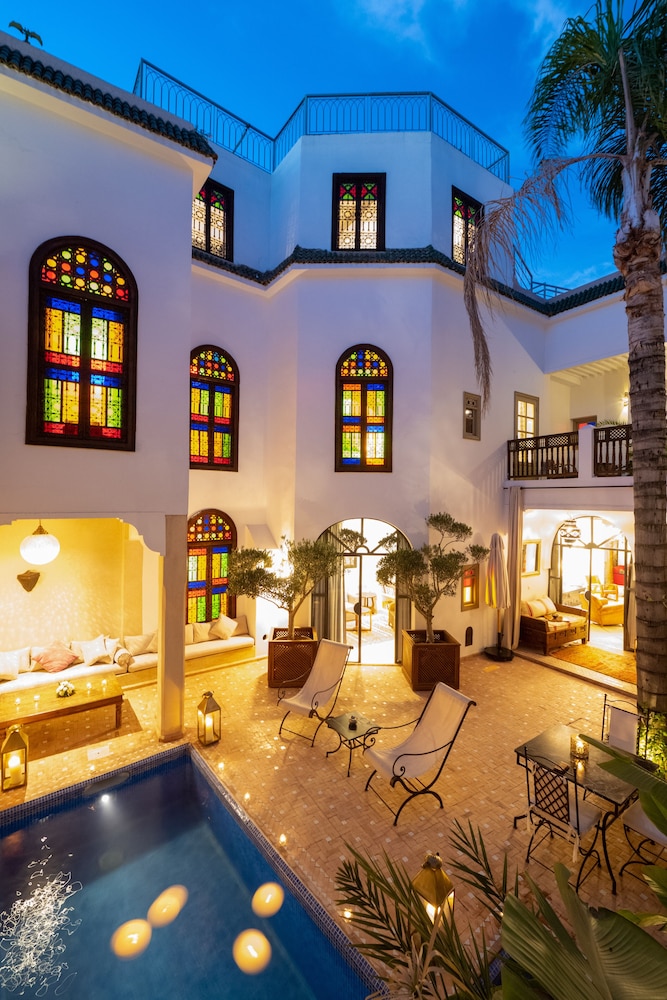 Riad Alma 3/72