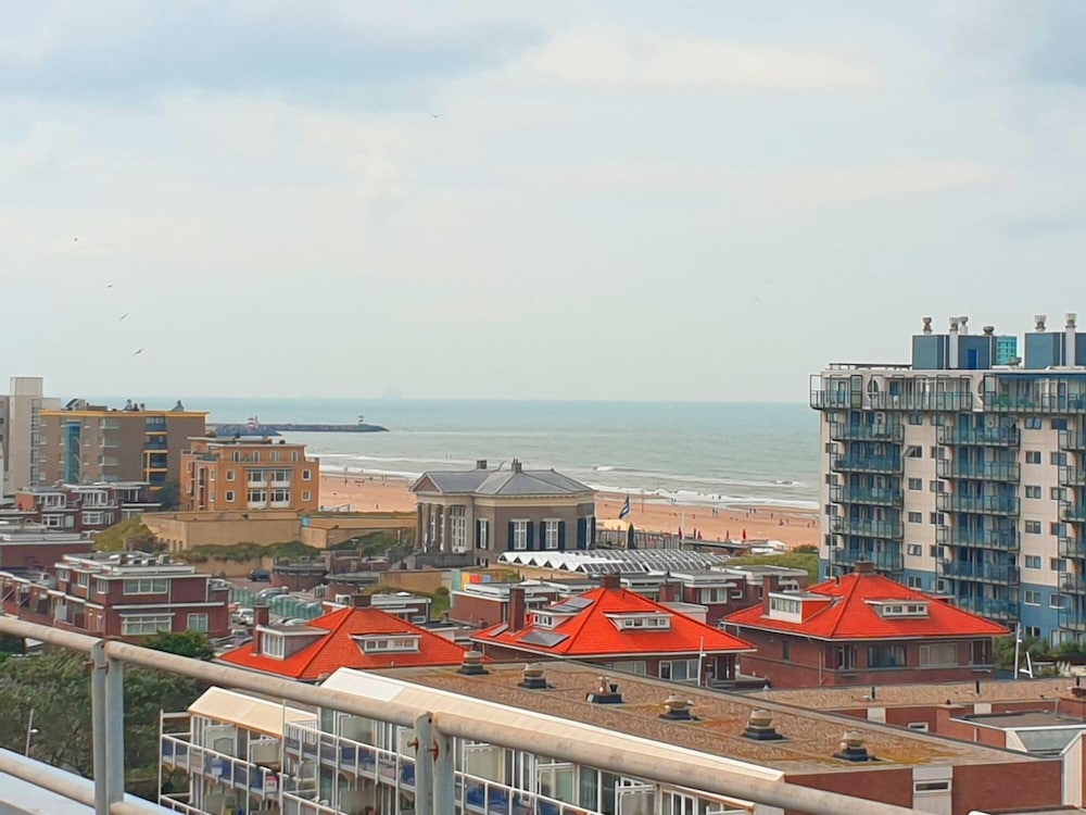 Fletcher Hotel Restaurant Scheveningen 43/47