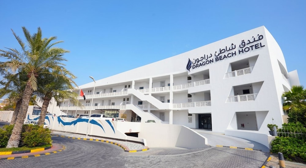 Dragon Hotel & Resort in Amwaj Islands