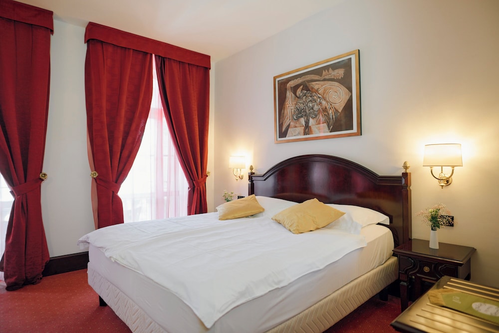 Arbiana Heritage Hotel 21/78
