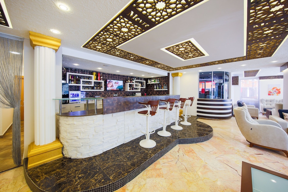 Hotel Mevre 10/50