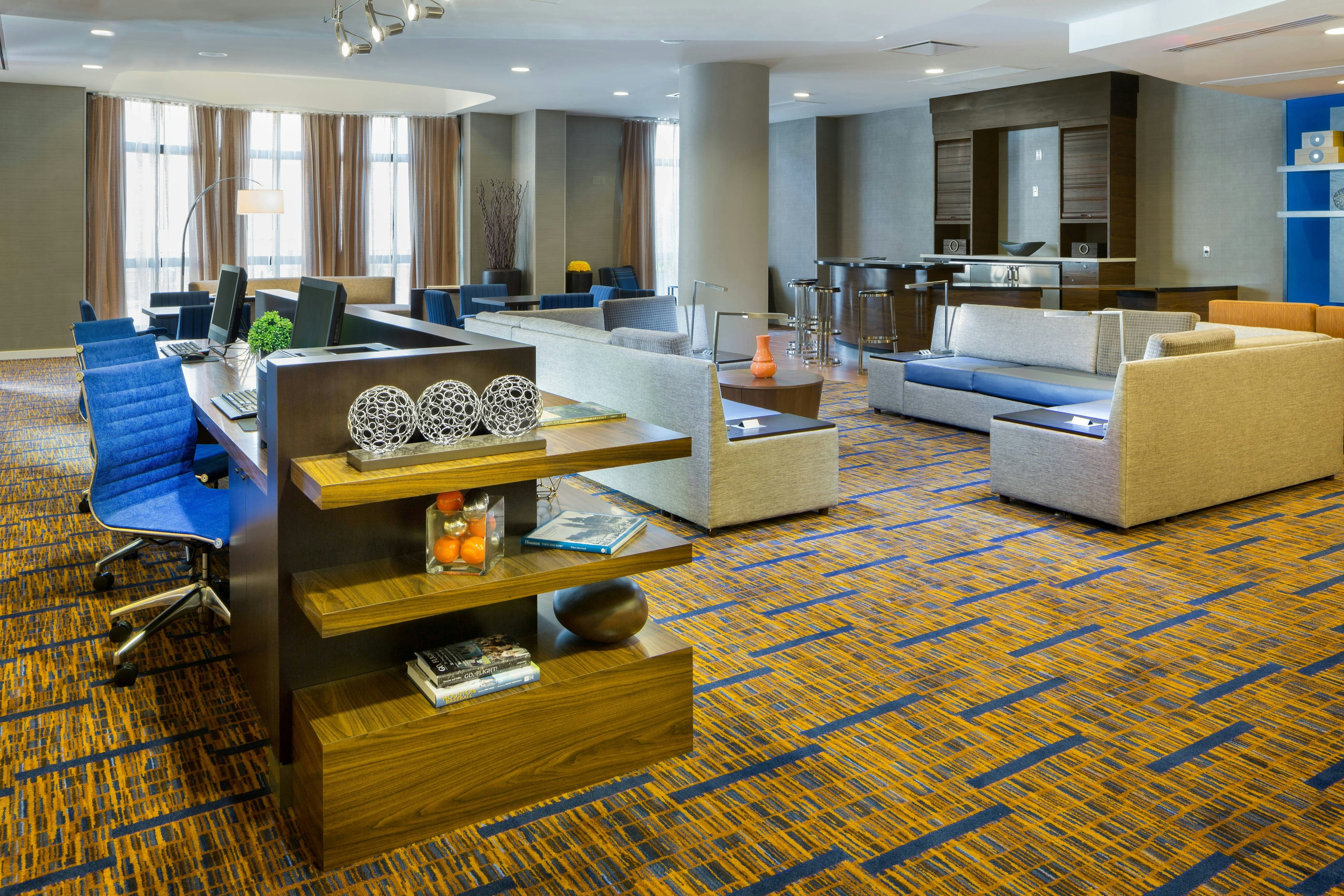 Courtyard By Marriott Houston By the Galleria 16/17