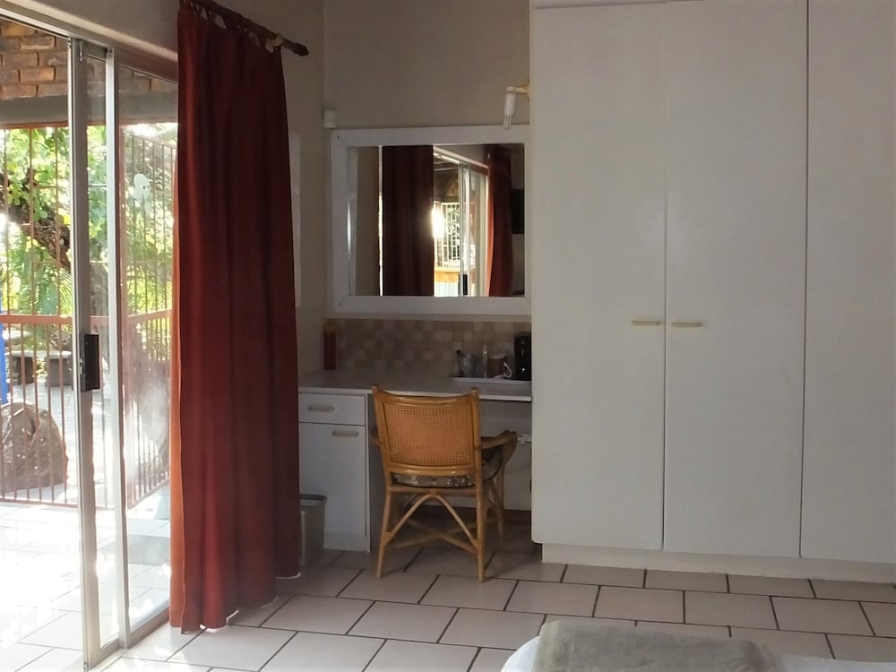 Tatenda Guesthouse 6/38