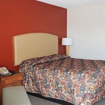 Hastings Express Inn 26/55