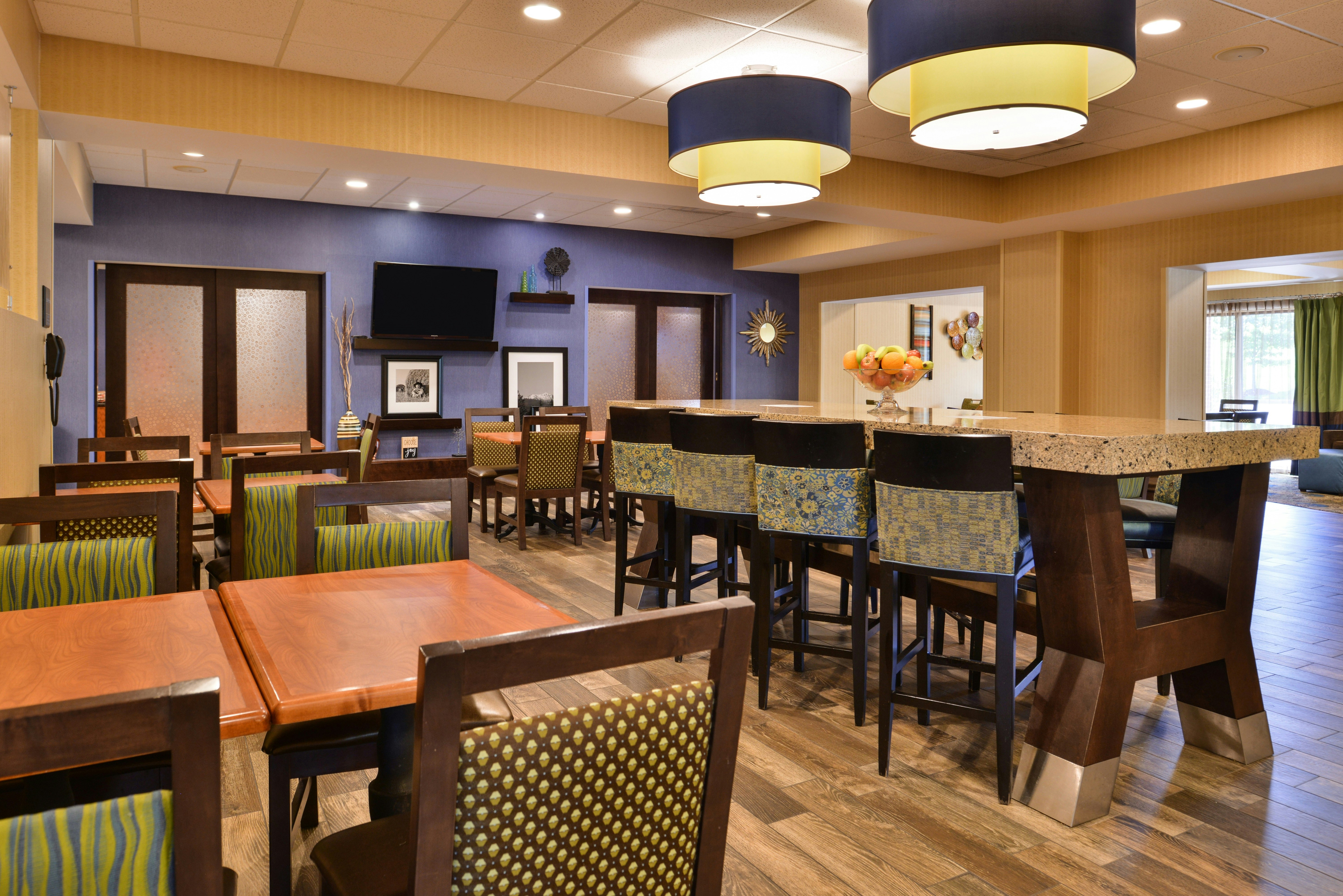 Hampton Inn Harrisonburg South 39/53