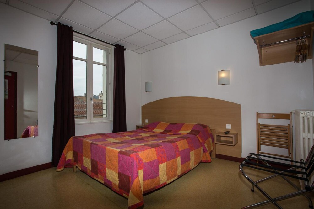 HOTEL DE LYON 21/33