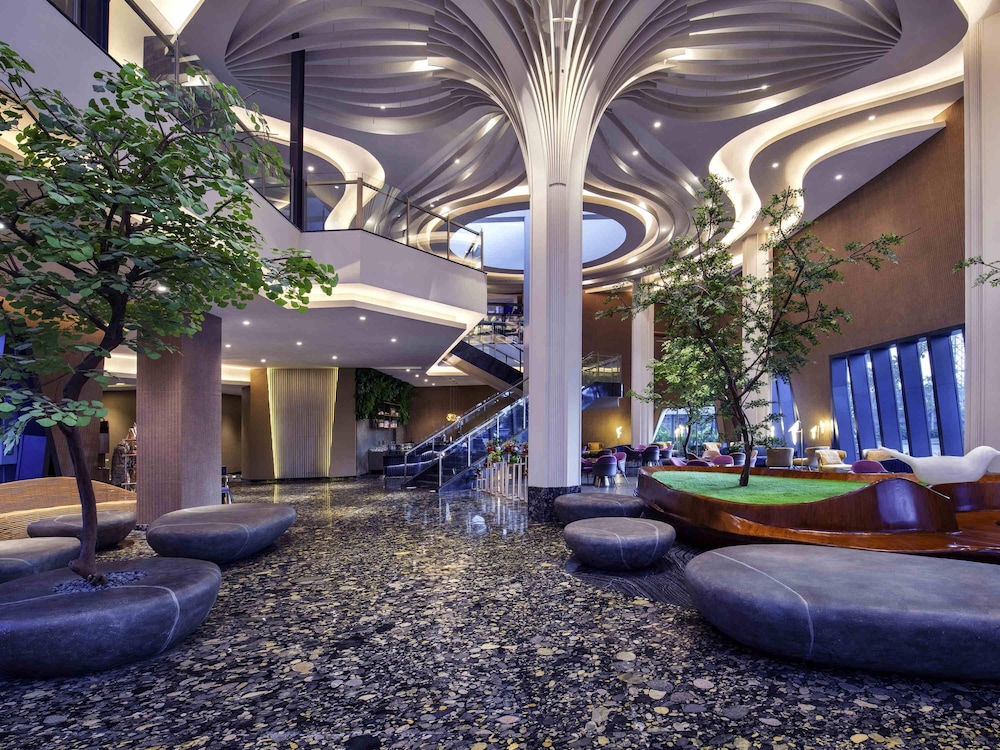 Grand Mercure Malang 34/67
