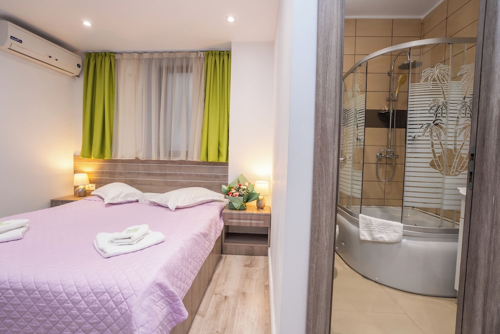 Liad City Center Apartments 19/50