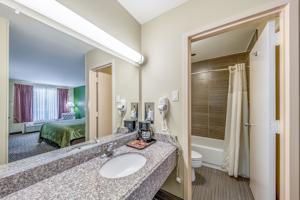 Quality Inn Gainesville 20/39