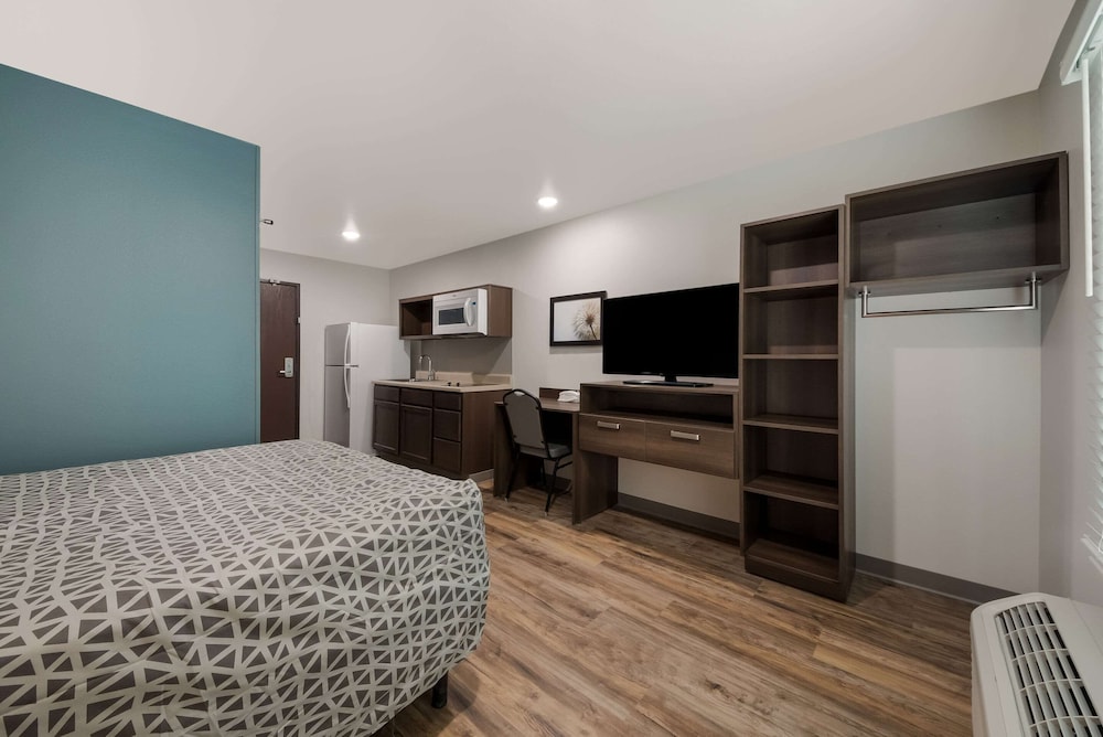 WoodSpring Suites San Antonio UTSA - Medical Center 7/21