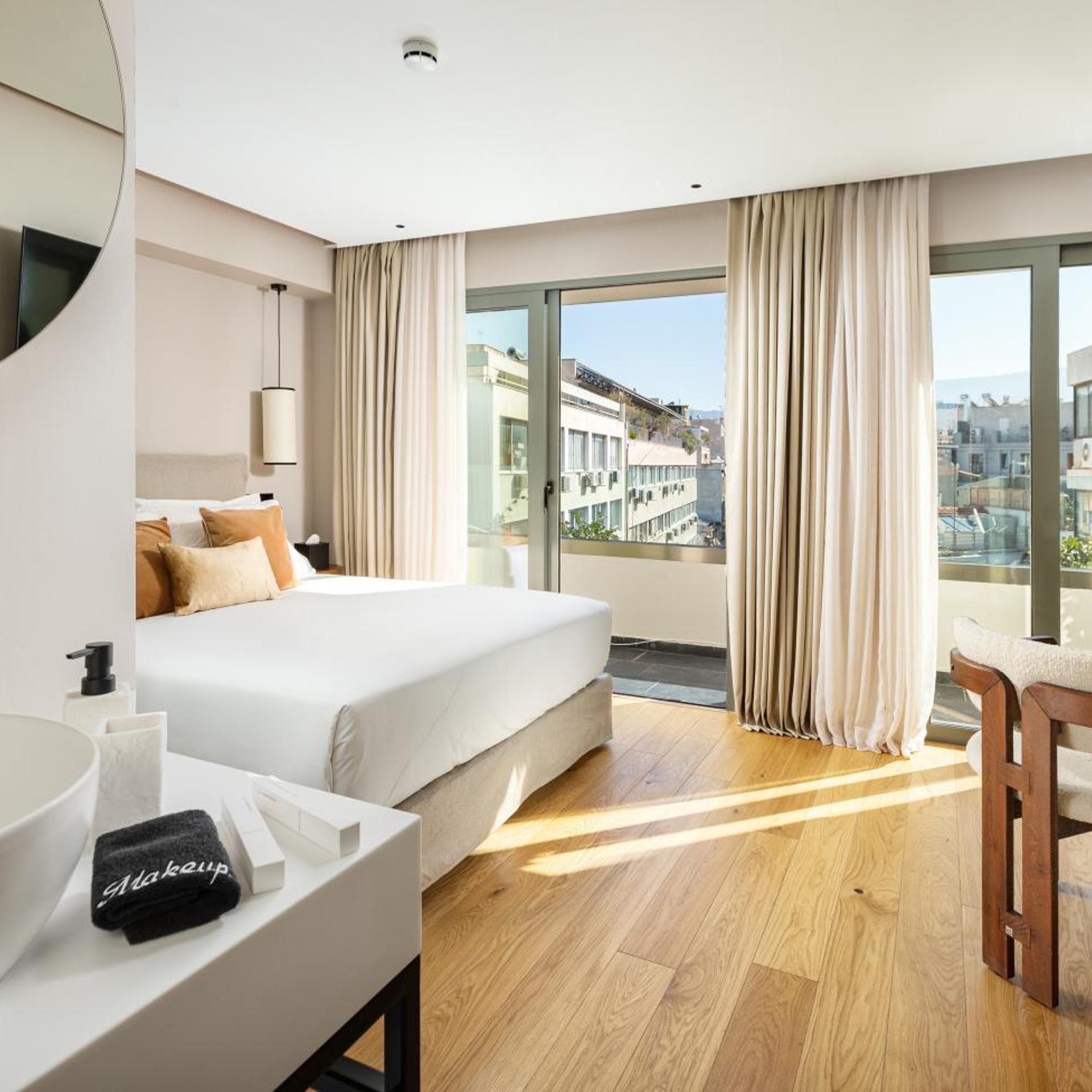 Room, King Bed, Acropolis View, Terrace، The Residence Aiolou Suites & SPA 3/6