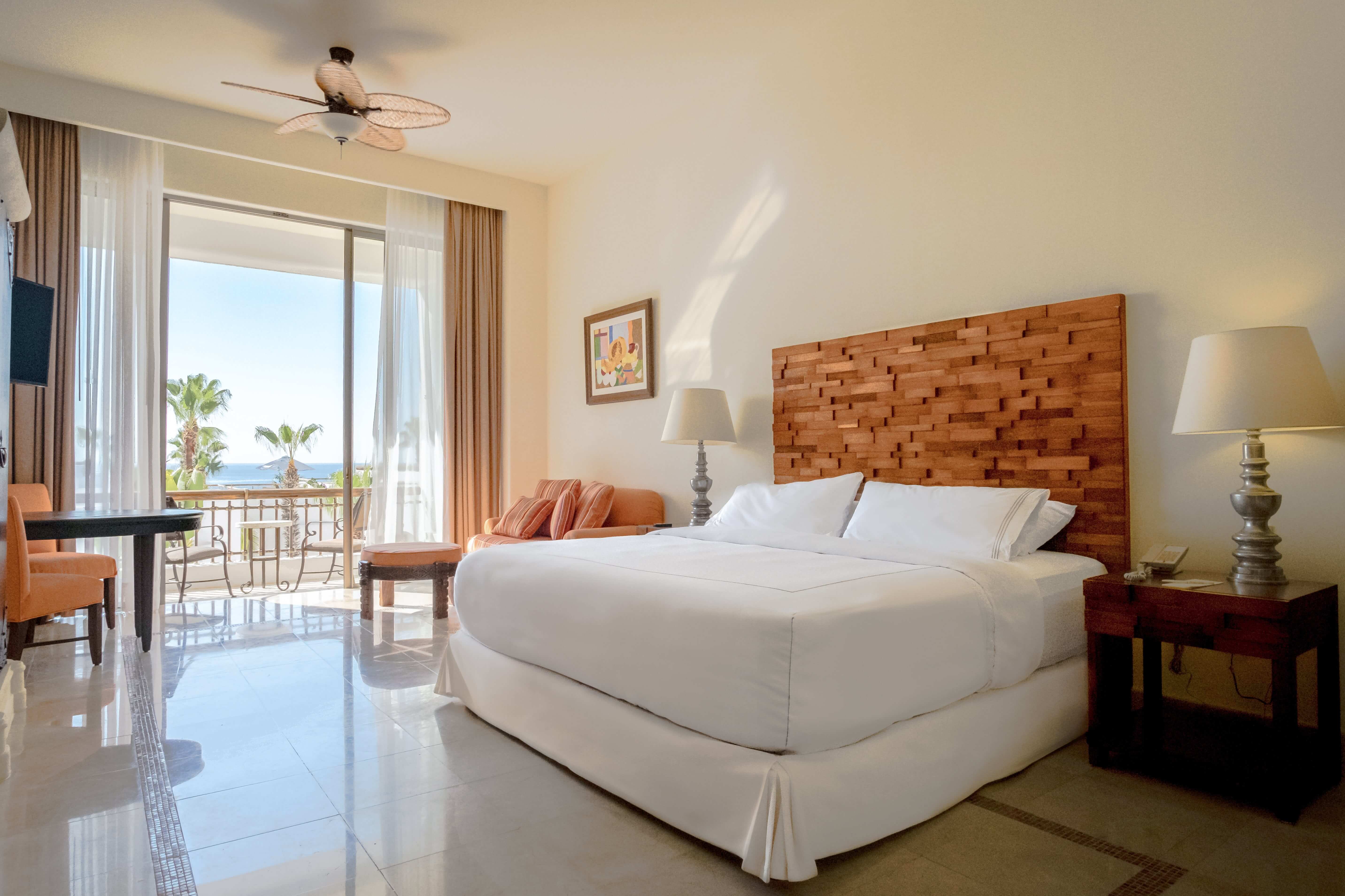 EDEN, JUNIOR SUITE, KING BED
