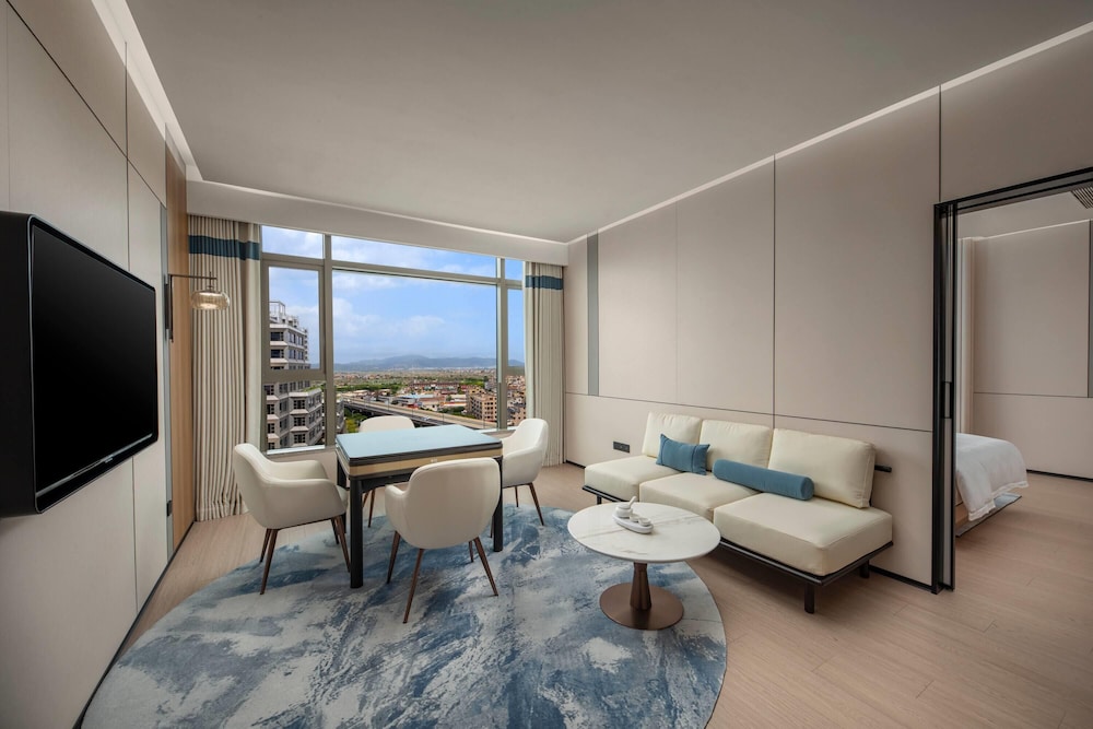 Days Hotel by Wyndham Zhuhai Jinwan 15/25