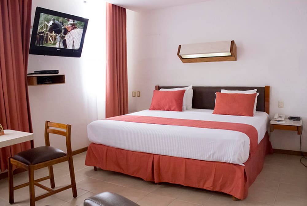 Hotel Enriquez 3/20