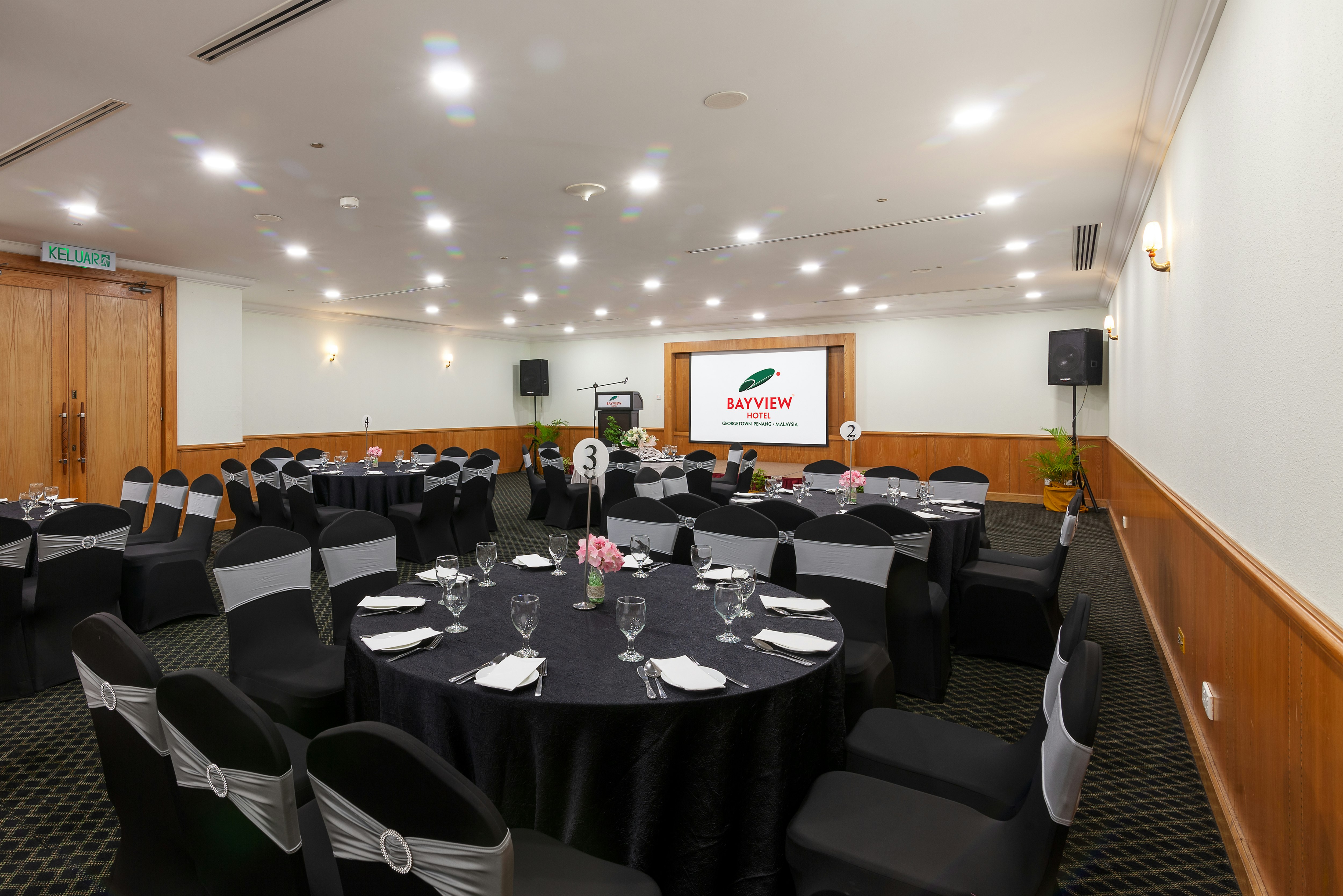 Bayview Hotel Georgetown 43/54