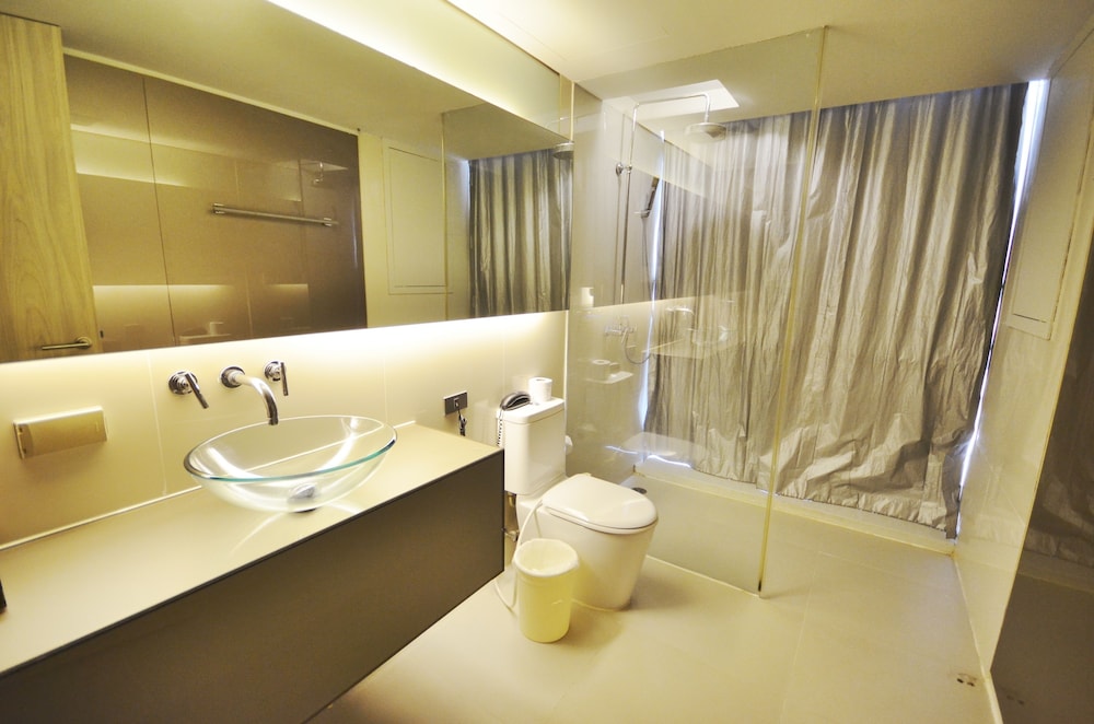 The Heritage Bangkok Hotel 12/51