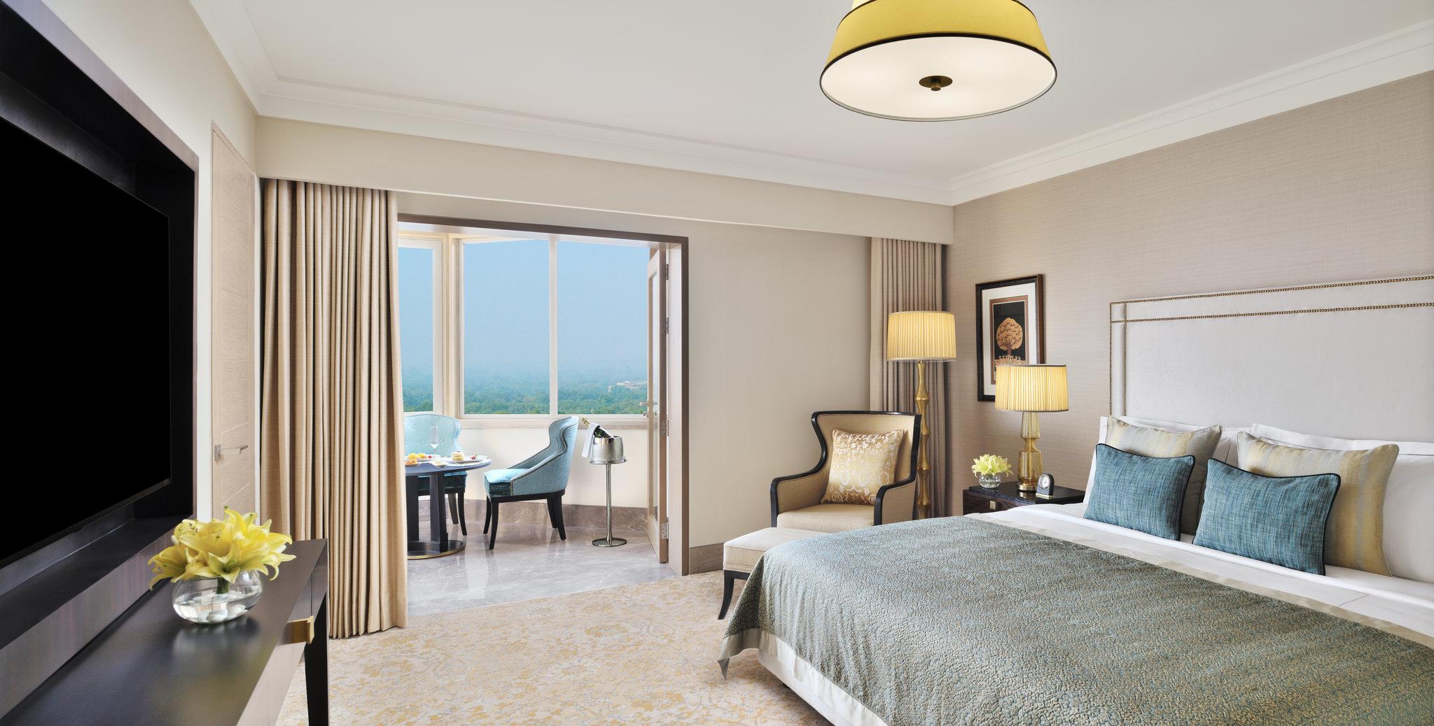 Taj Club, Suite, Pool View, Balcony, Club Lounge Access