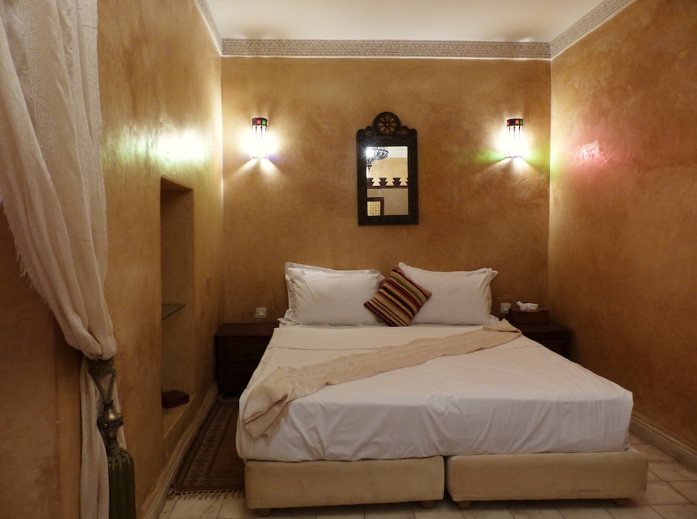 Riad Jonan 15/65