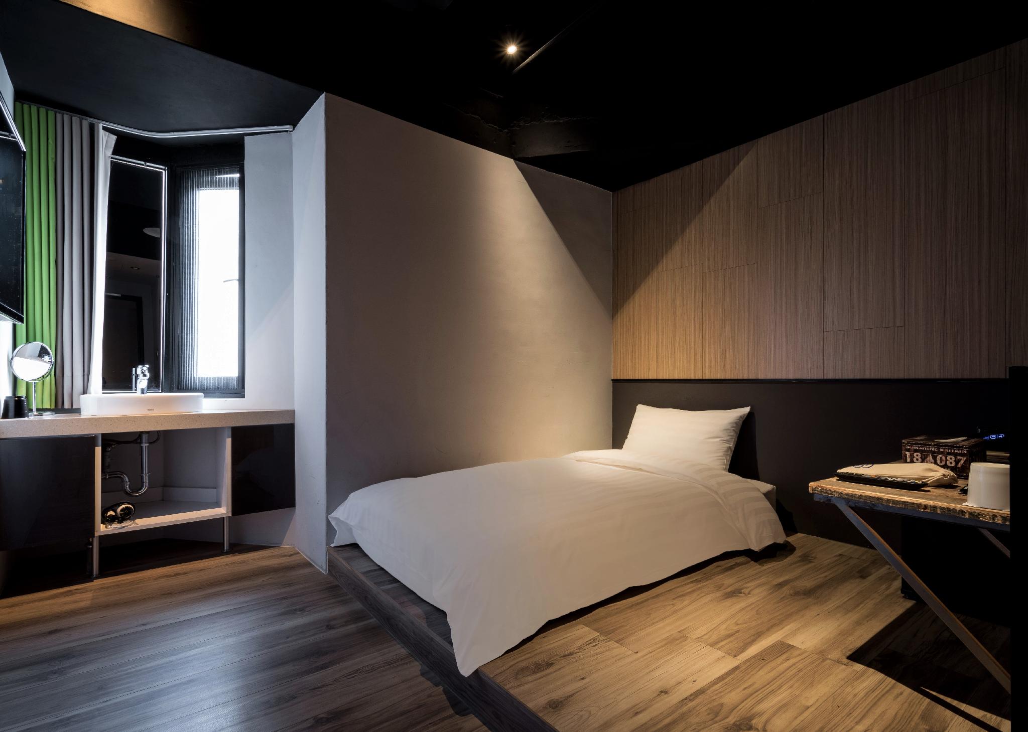 Room, Futon Bed, Single