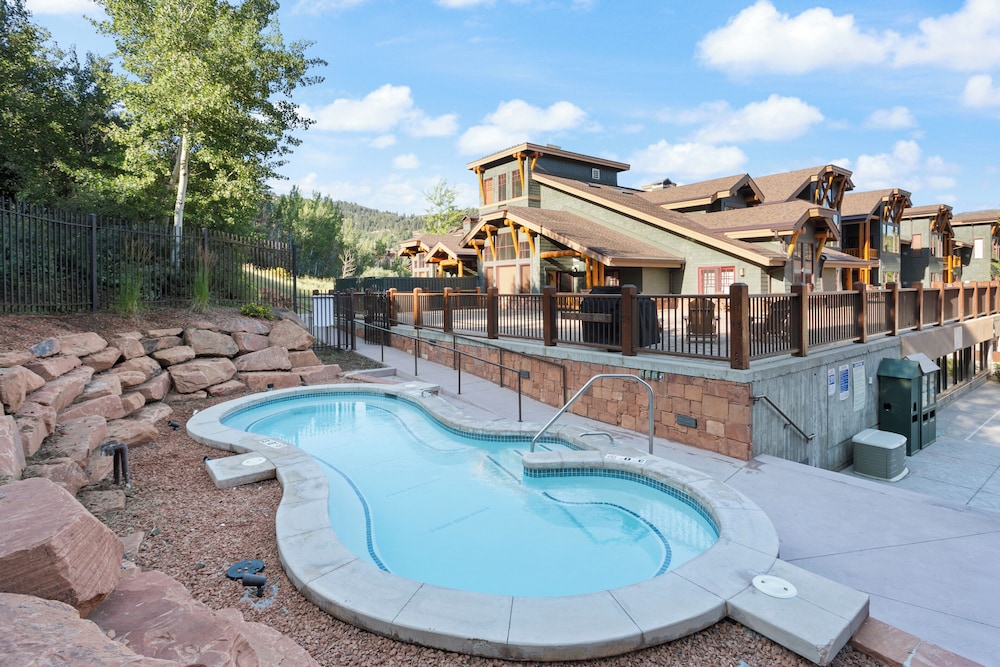 Lodges At Deer Valley 77/81