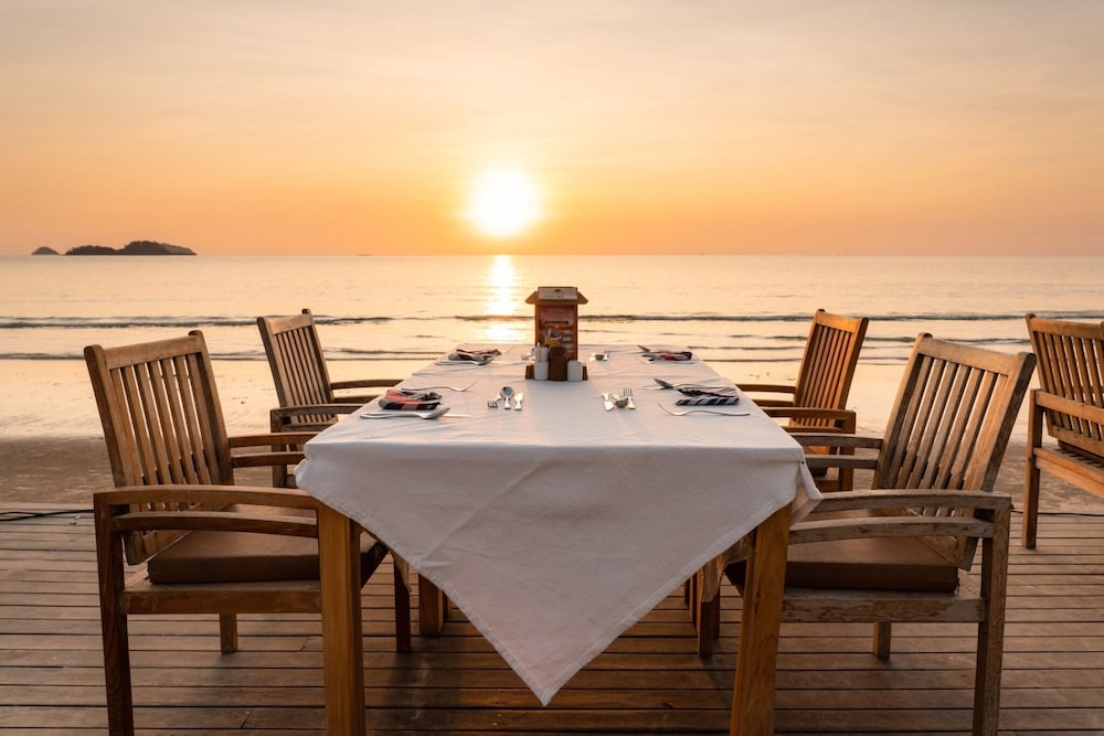 Santhiya Koh Chang Resort 57/75