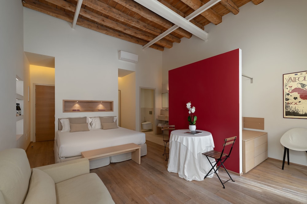Massimago Wine Suites 19/32