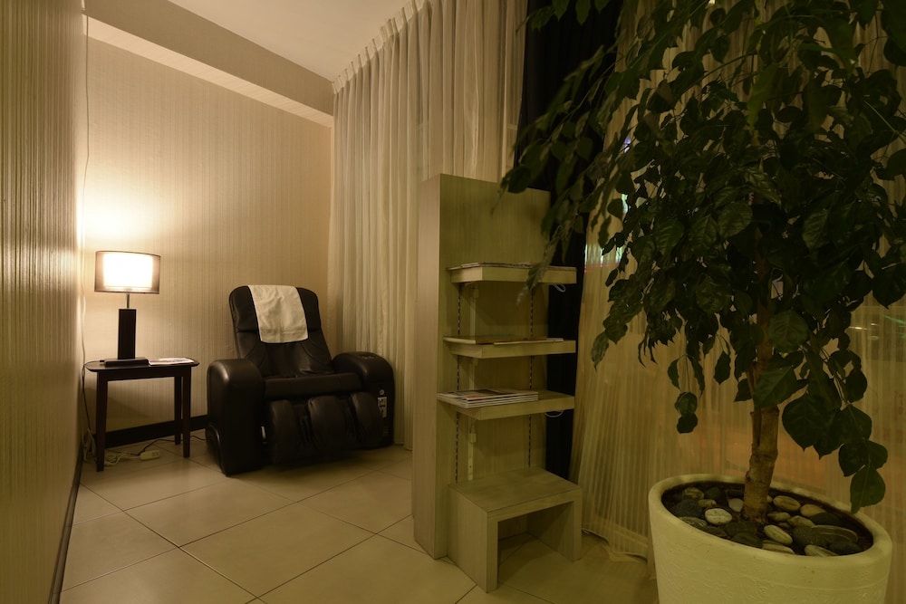 A CASA HOTEL 21/29