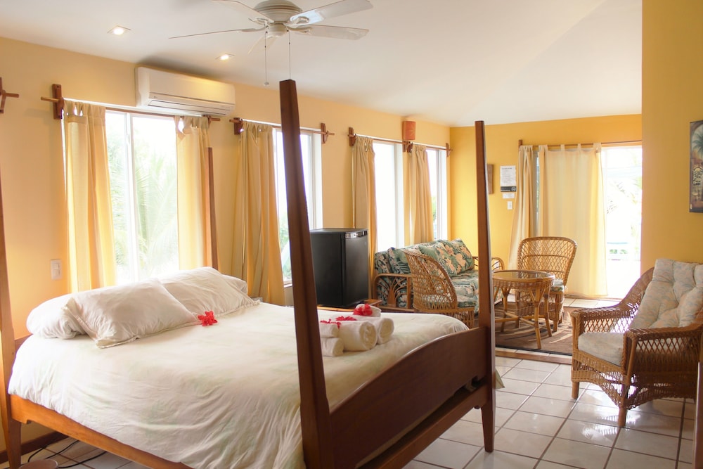 Maya Beach Hotel 29/82
