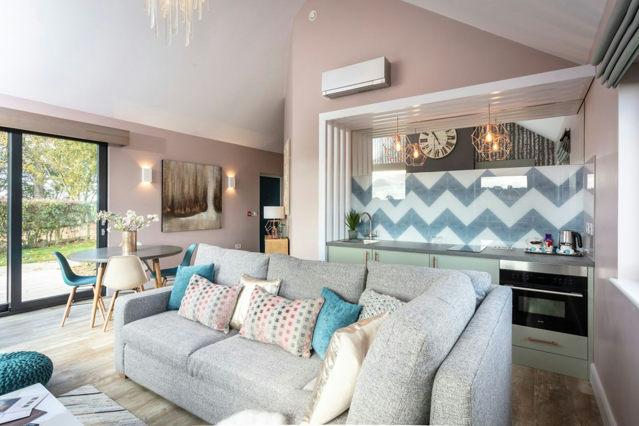 Park Farm Hotel Leisure 58/78