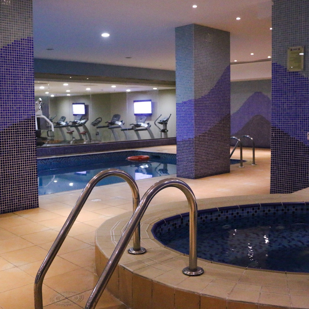 فندق جولدن توليب الدمام الكورنيش(Golden Tulip Dammam Corniche Hotel) 39/60
