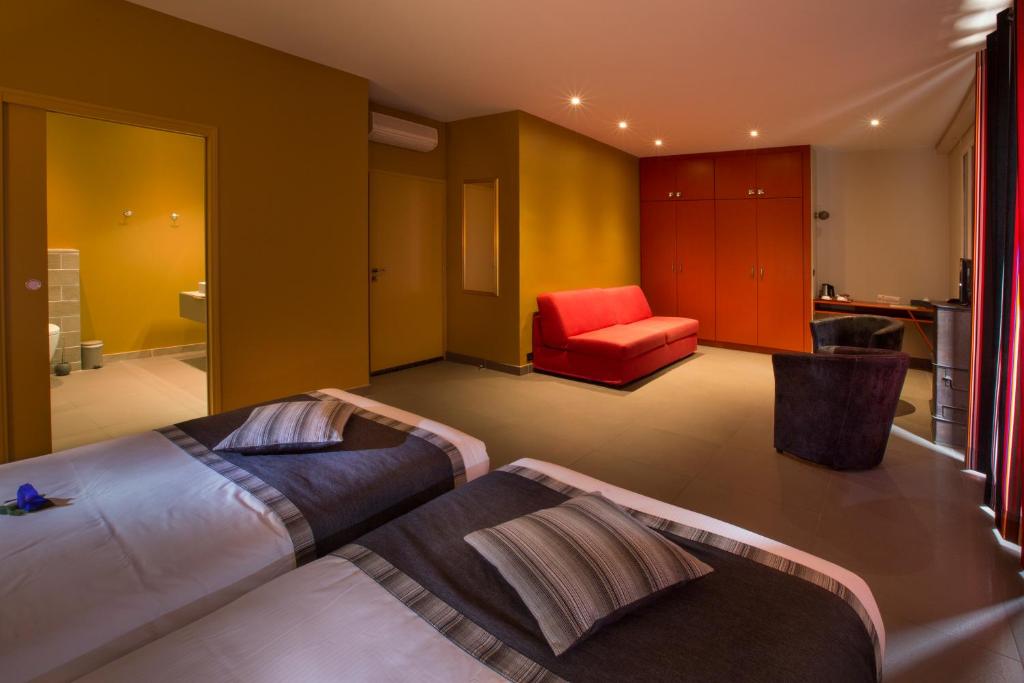 AUBERGE DU VIGNERON 13/26