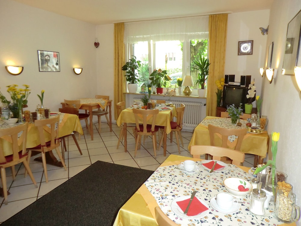 Hotel Pension Haydn 12/15