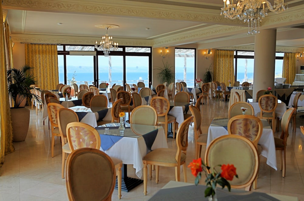 Viva Mare Hotel 42/63