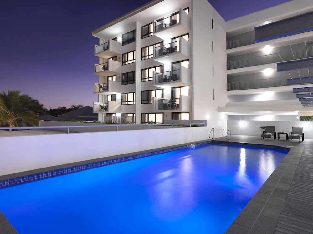 Oaks Mackay Carlyle Suites 3/55