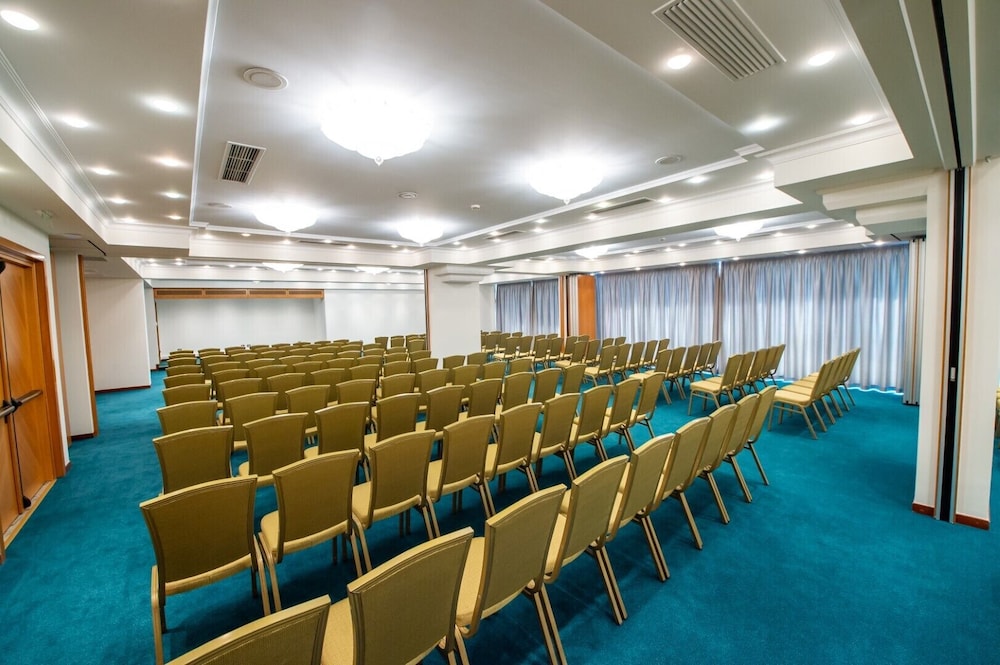 PATRAS PALACE HOTEL 45/50