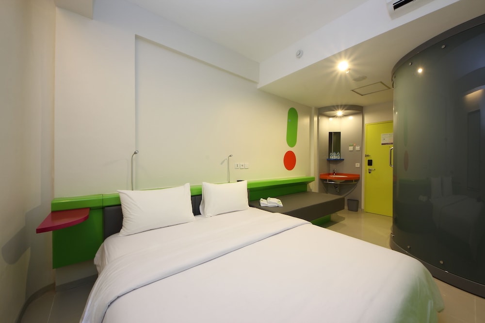 غرفة بسرير مزدوج، POP! HOTEL Kuta Beach 3/10