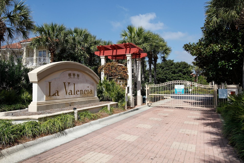 La Valencia Villa By Panhandle Getaways 42/50